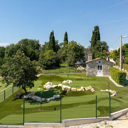 Modern Vallis With Pool And Jacuzzi In * Porec